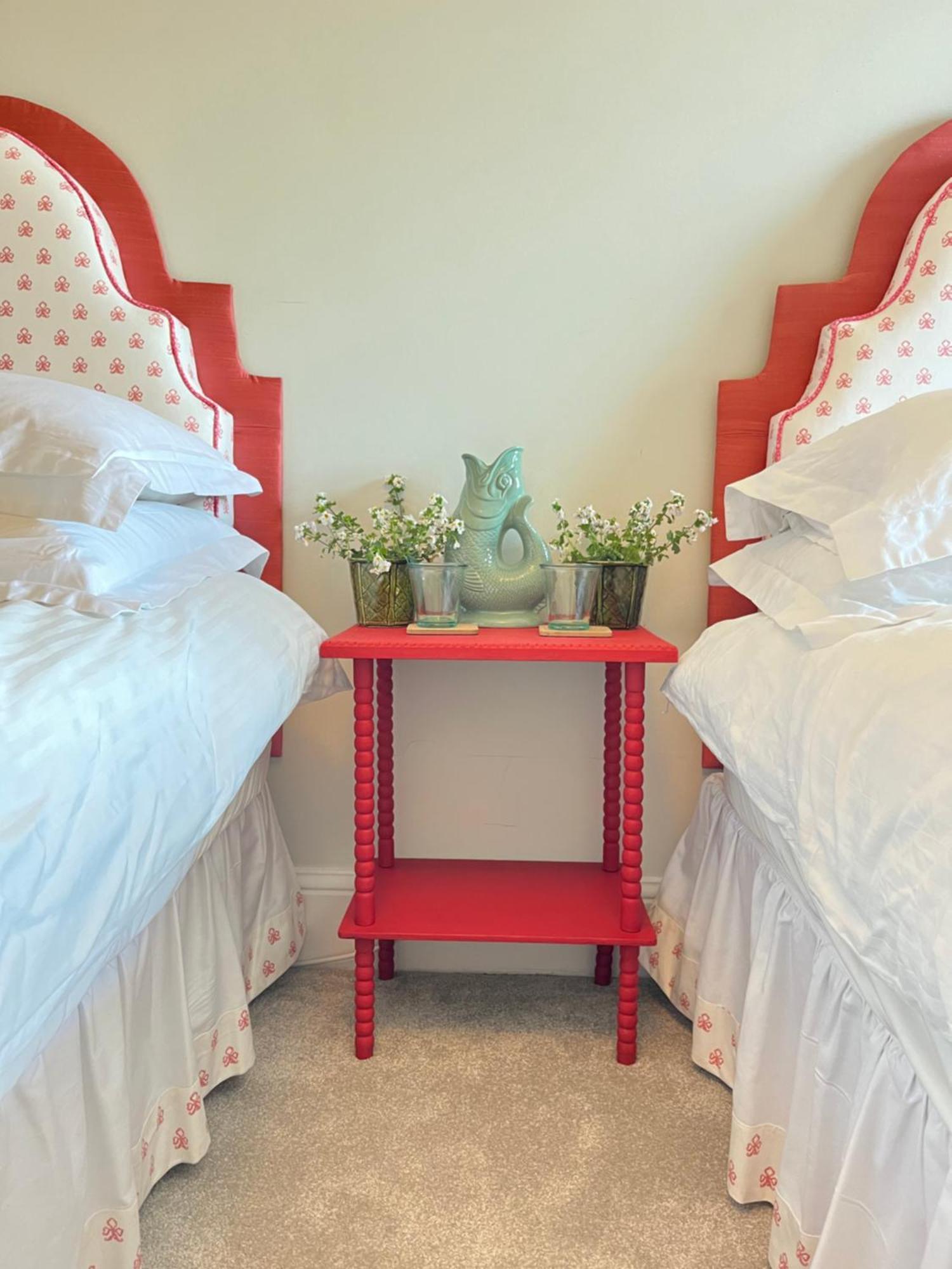 Southsea, Portsmouth - Two Bedroom Apartment - Newly Refurbished Throughout - Treetop Sea Views Dış mekan fotoğraf